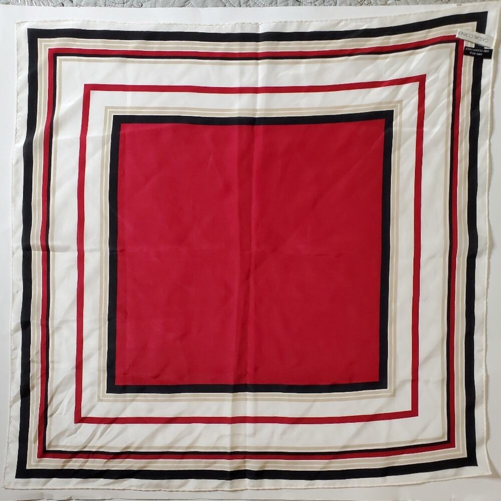 Casual Corner Red, Black and white 100% Sill square 22" Great condition